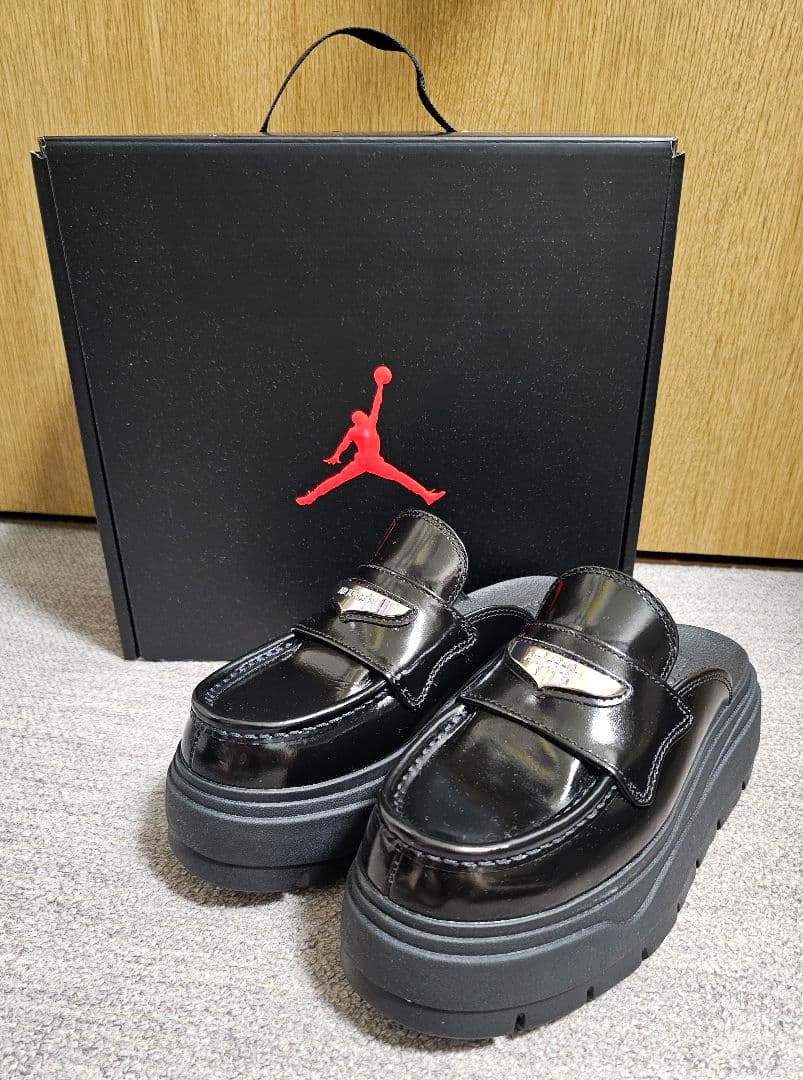 送料無料 エアジョーダン ミュール