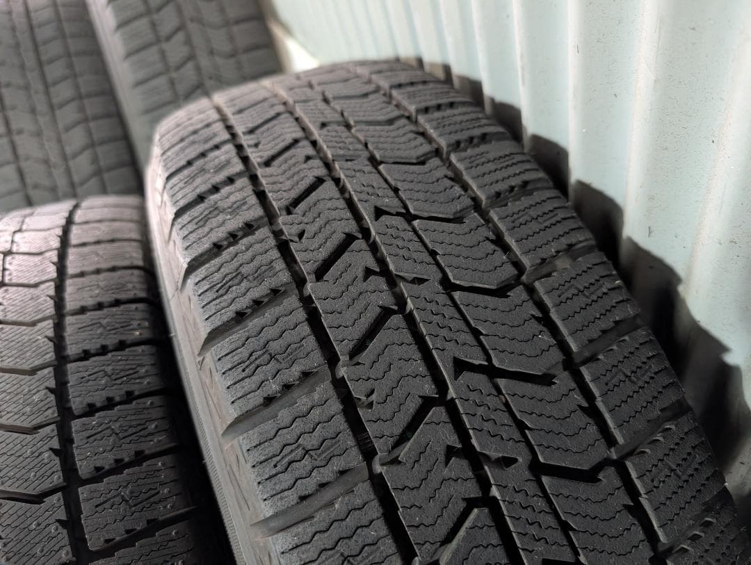 バリ溝　TOYOスタッドレス 175/65R14 タイヤホイール