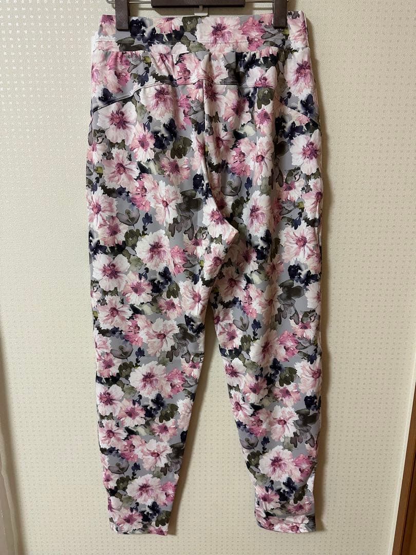 チャコット　ラナンキュラスプリントパンツL