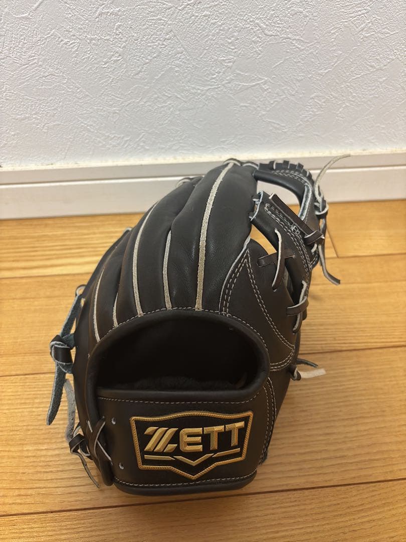 ZETT グローブ 黒　硬式用