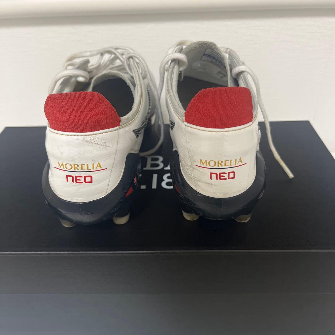 Mizuno Morelia Neo3 サッカーシューズ ホワイト/レッド