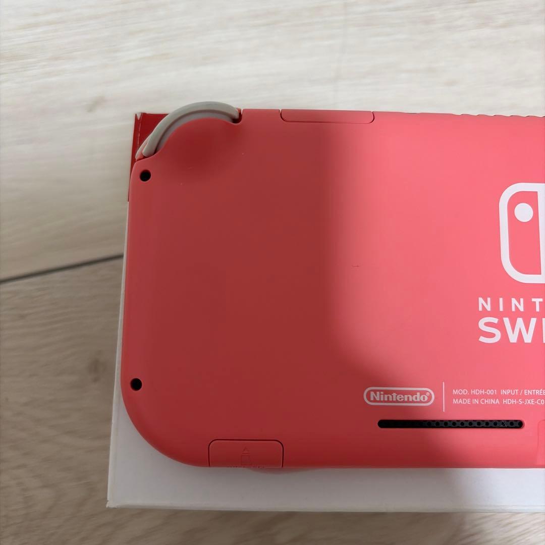 Switch lite コーラル 本体＋箱＋ACアダプター＋セーフティーガイド