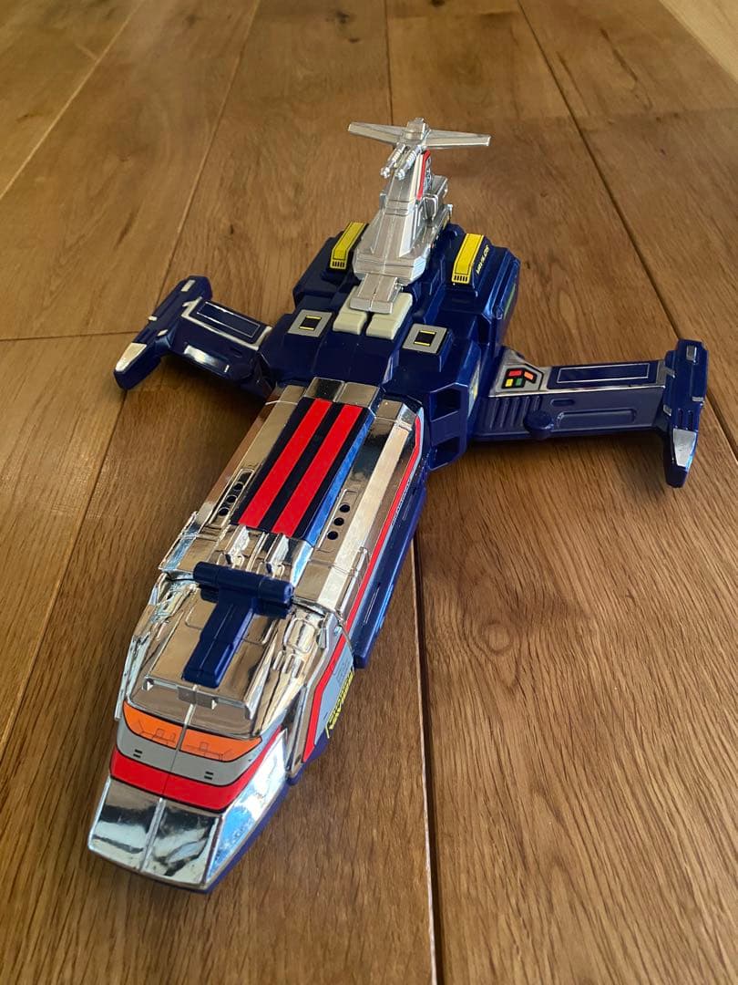 DX超合金 宇宙刑事シャイダー 超次元戦闘母艦バビロス【箱付き】