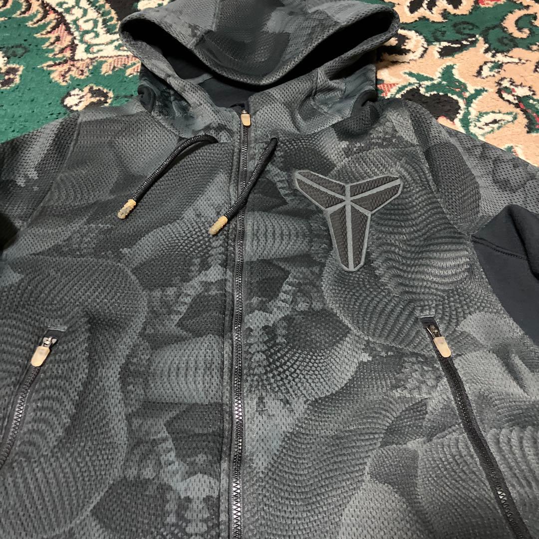 レア　NIKE KOBE BRYANT ナイキ　コービー ブライアント パーカー