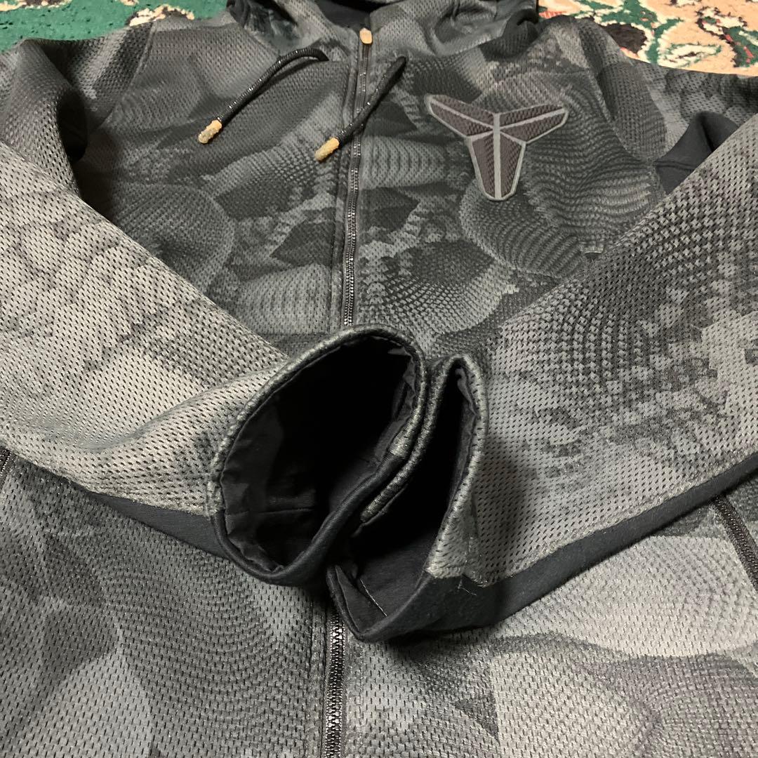 レア　NIKE KOBE BRYANT ナイキ　コービー ブライアント パーカー