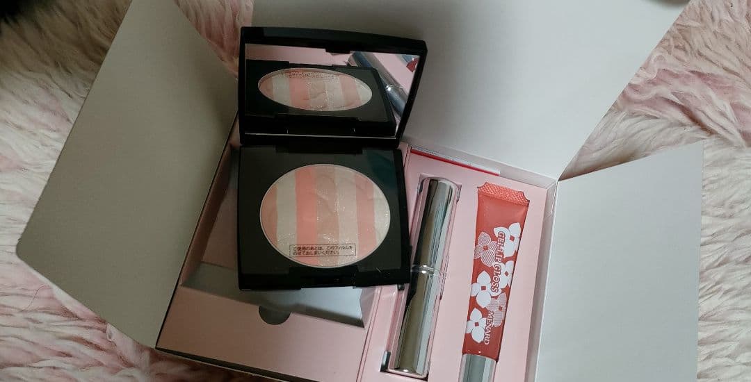 ✨３０％✨引きします!MENARD　メナードシャインコフレIV