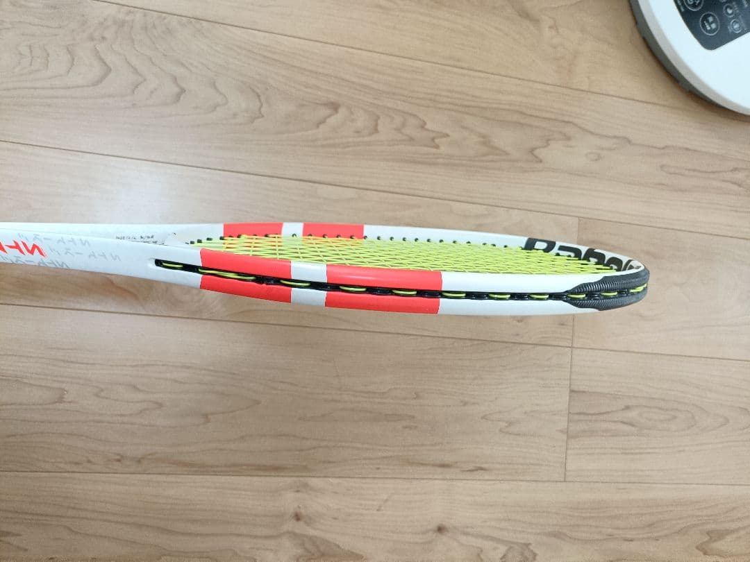 バボラ ピュアストライク100 G2 16x20