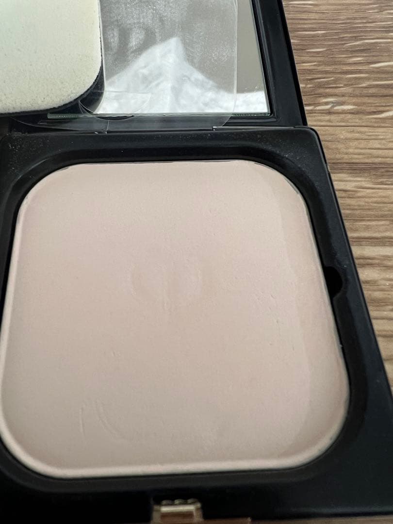 プードルコンパクトエサンシエルｎ　（エレガントスリム）