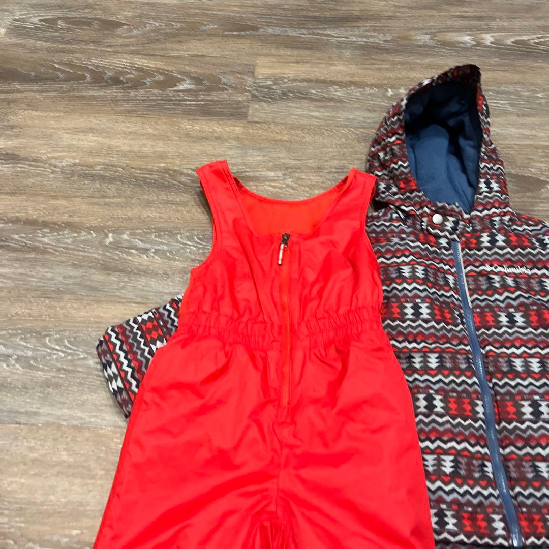 Columbia コロンビア　男の子　スノーウェア　つなぎ　セットアップ　110