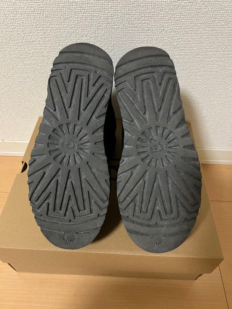 UGG Neumel Platform 25cm 黒 ニューメルプラットフォーム