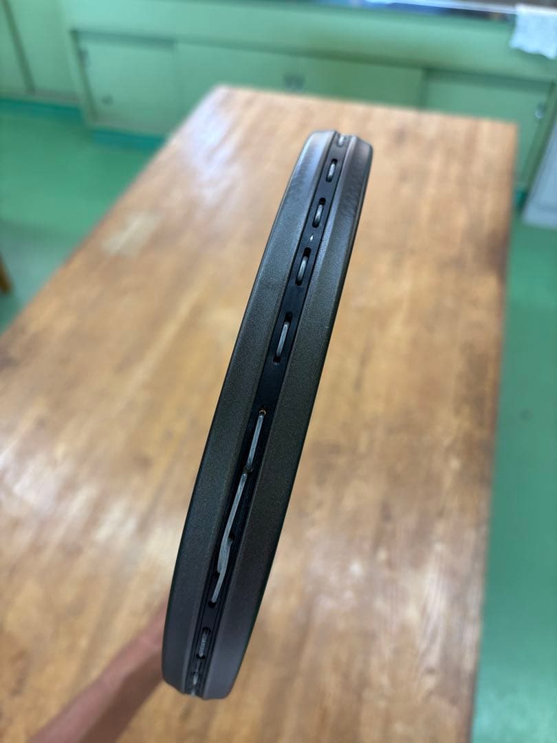 (未使用に近い)新色YONEX VOLTRAGE 8V テニスラケット