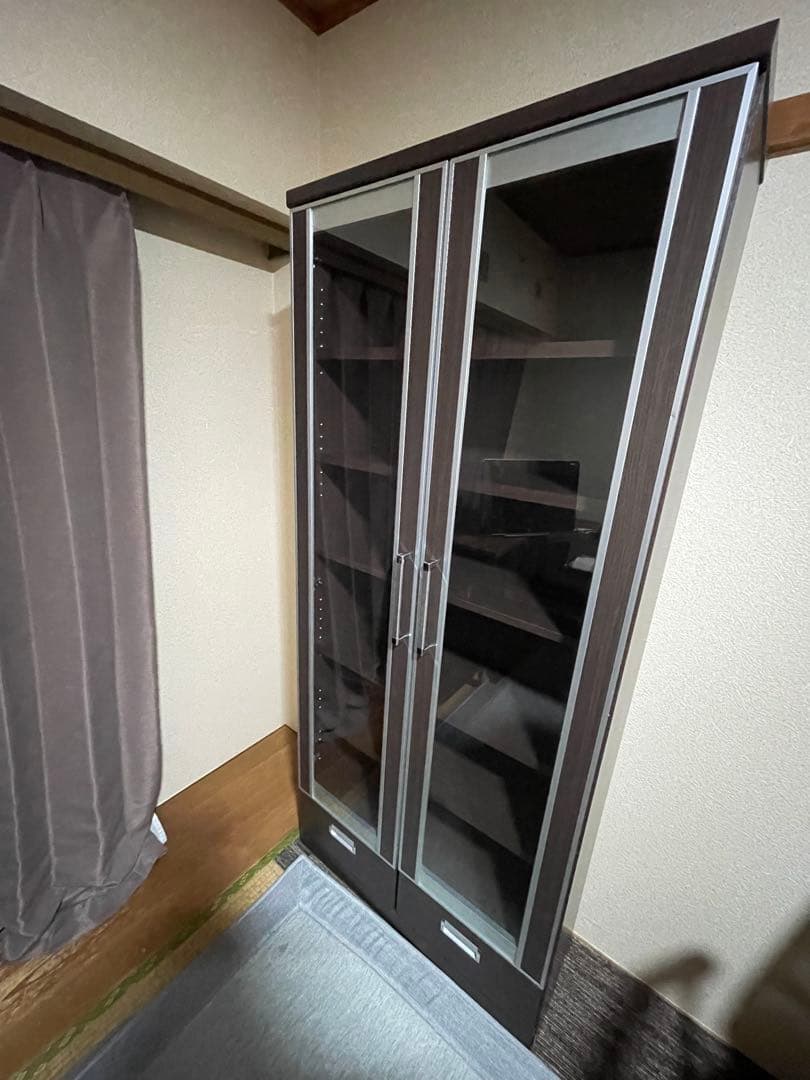 【(購入前コメ必須プロフ必読)】ガラス扉本棚 ダークブラウン 可動棚付き