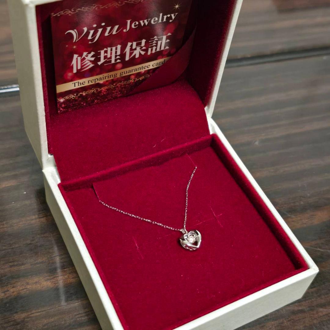 Viju ダイヤネックレス K18ホワイトゴールド