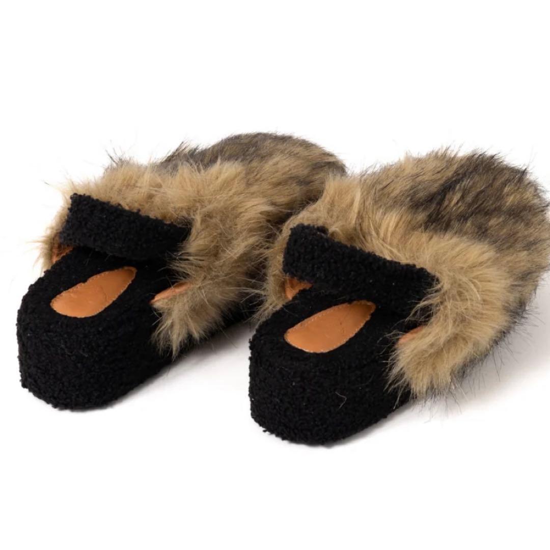 HTH ファーサンダル　秋冬　厚底