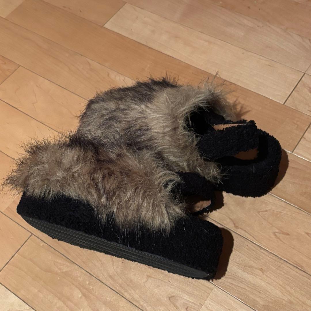 HTH ファーサンダル　秋冬　厚底