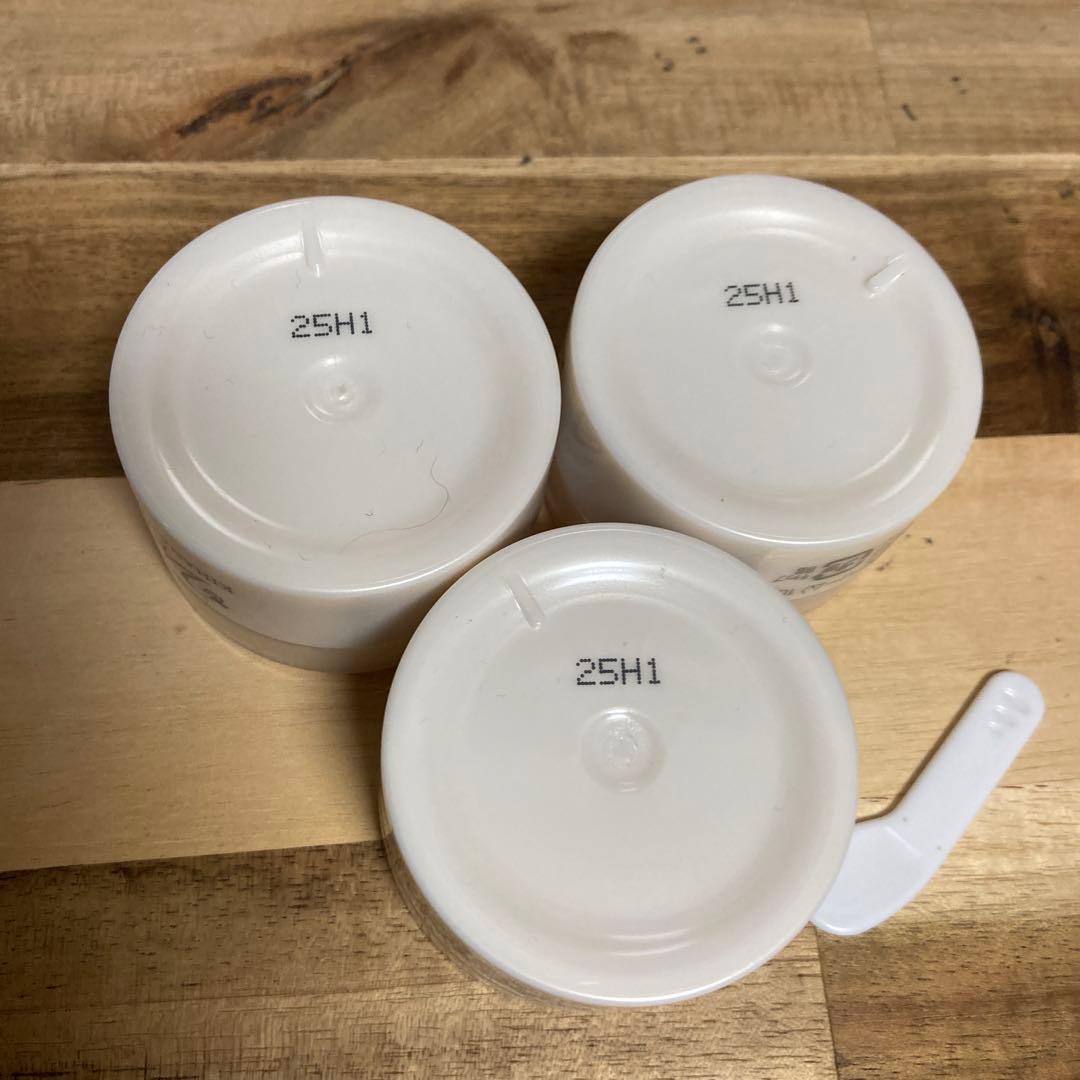 ヴァーナルエッセンシャルシャワーモイストA キハナクリーミーセラムA 各3個