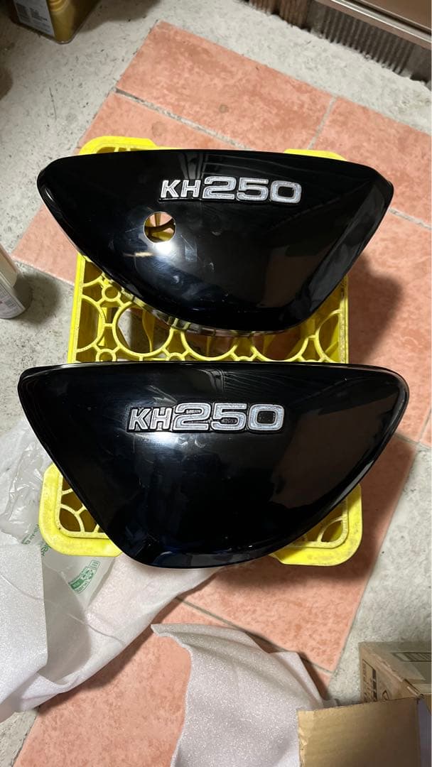 kh250サイドカバー 250ss