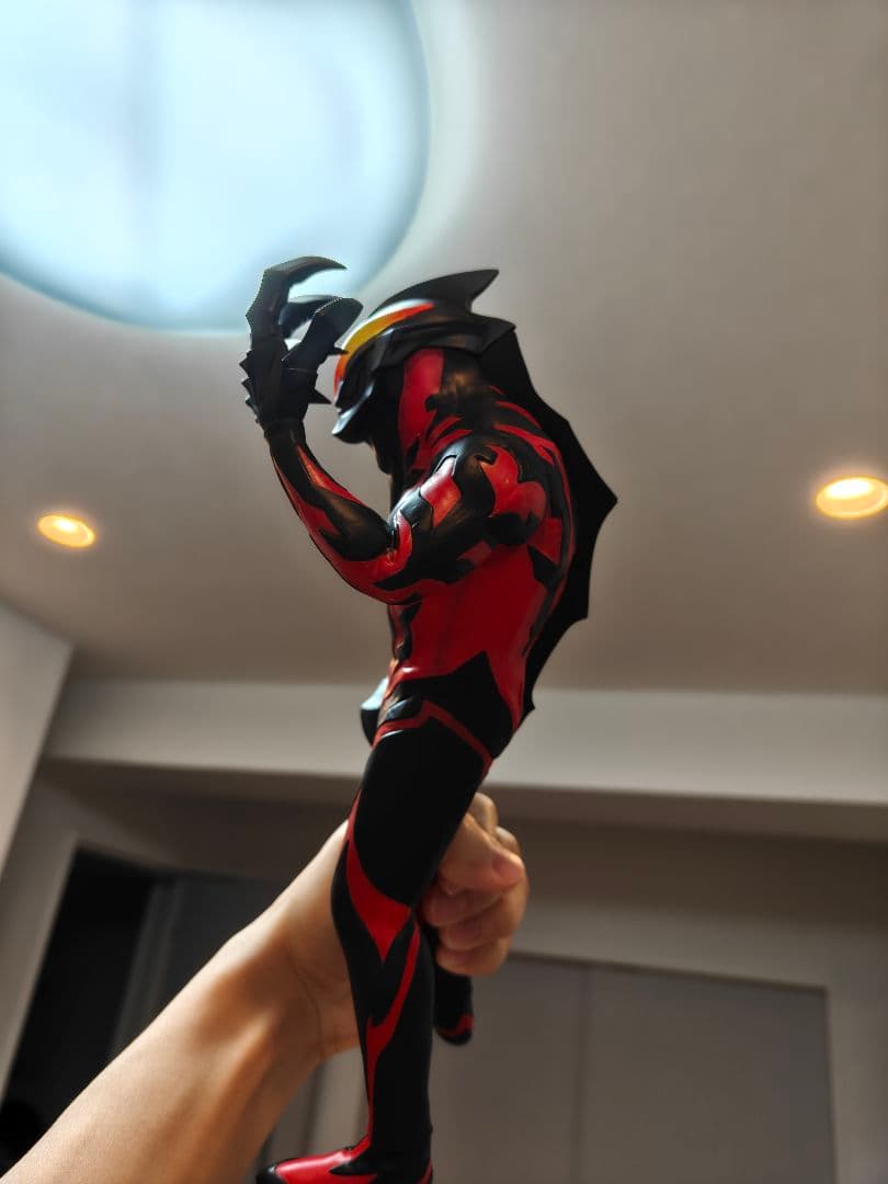 英雄勇像 ウルトラマンティガ マルチタイプ 一番くじ B賞ウルトラマンベリアル