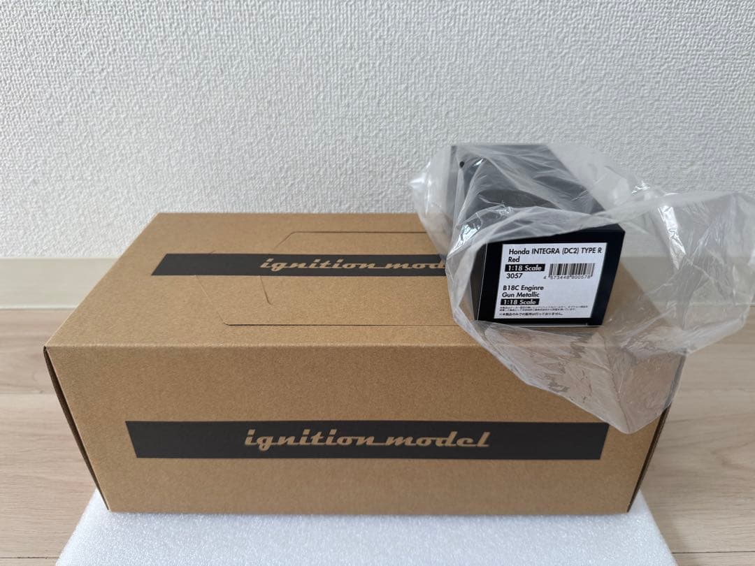 【限定60台】 1/18 Honda INTEGRA (DC2) TYPE R