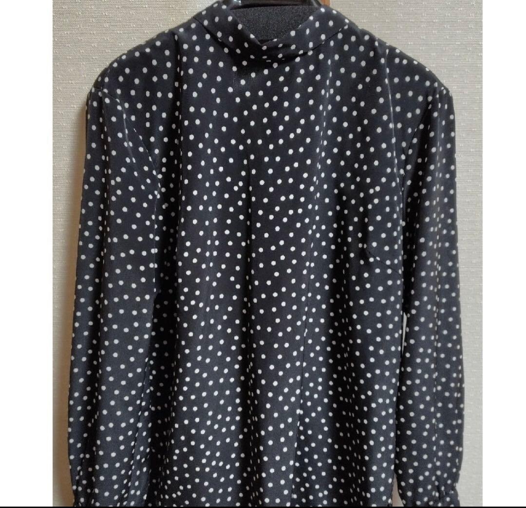 SINME ドット柄　ボウタイブラウス