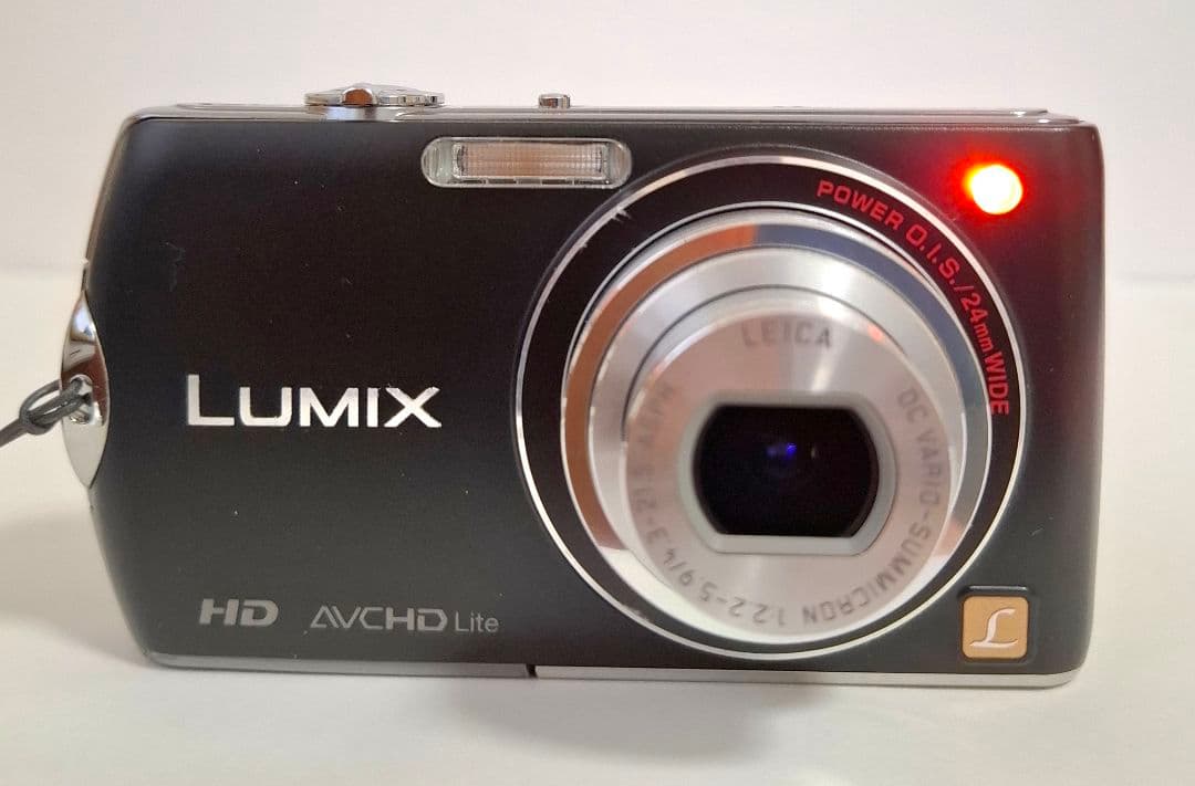 [美品] パナソニックPanasonic LUMIX DMC-FX70 コンデジ