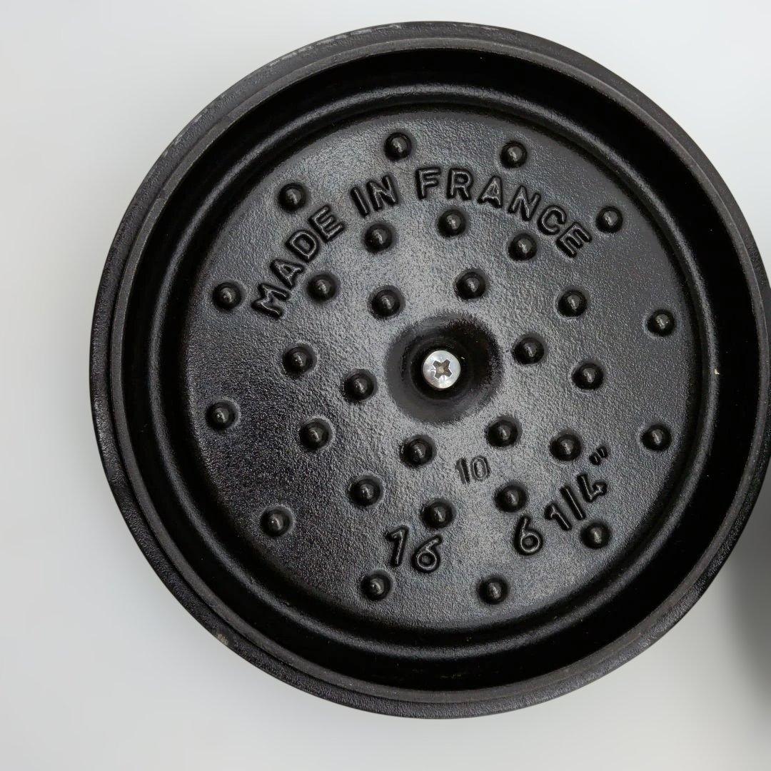 LA COCOTTE STAUB 両手鍋