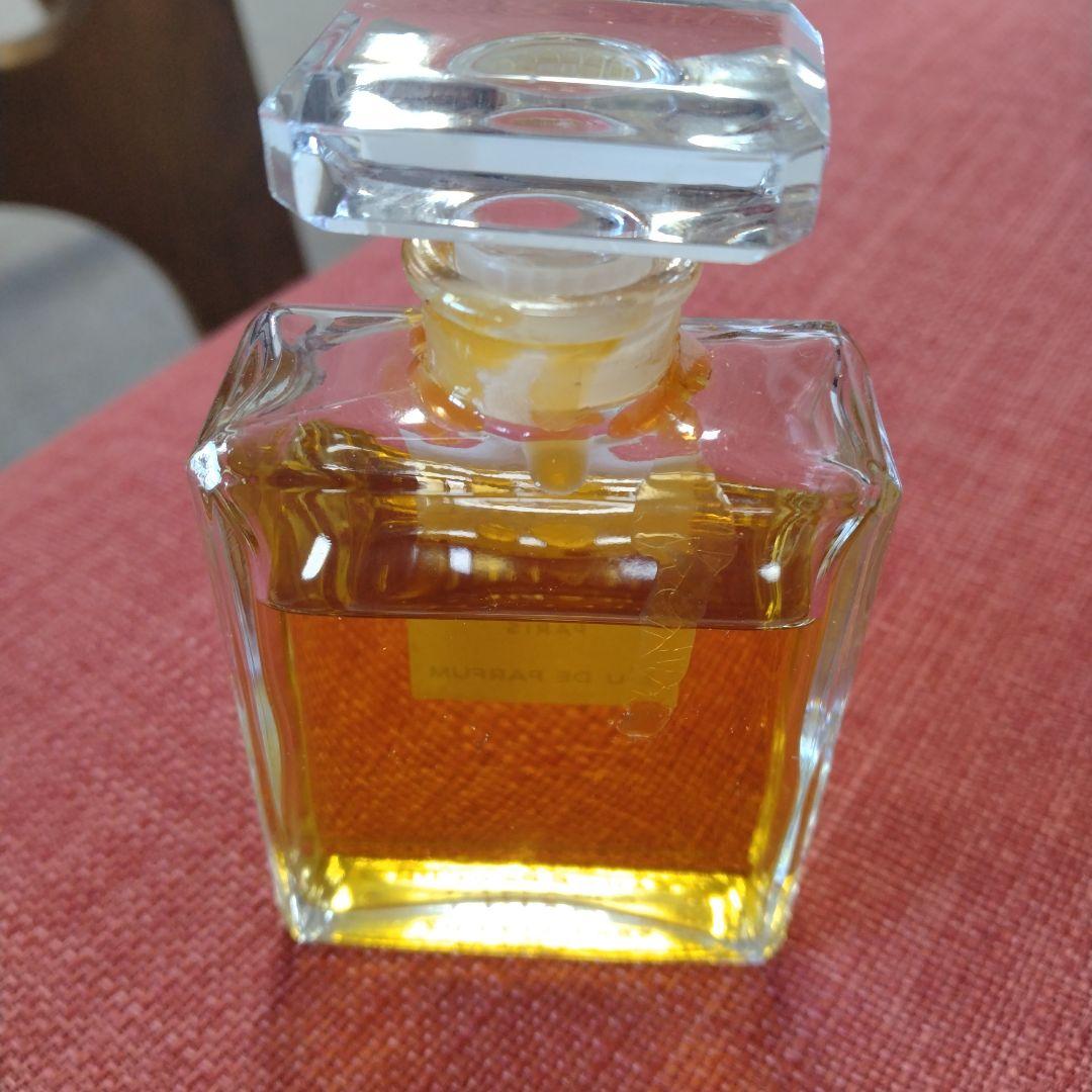 シャネル No19 オードゥ パルファム BT 50ml