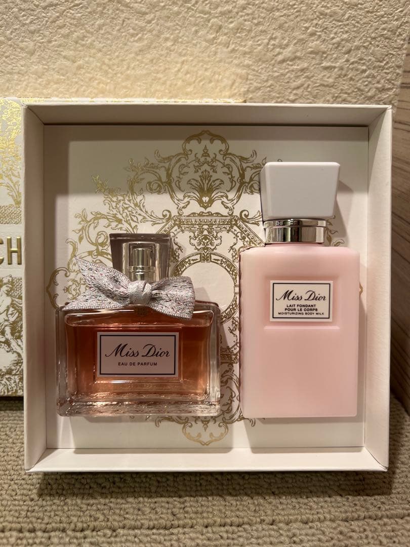 【最終値下げ】Miss Dior ミス ディオール オードゥパルファン コフレ