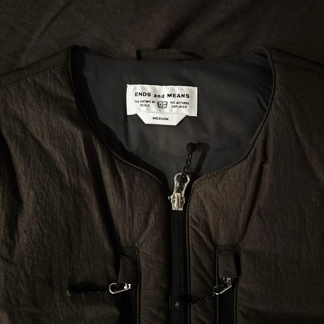 ENDS and MEANS Tactical Puff Vest ブラック