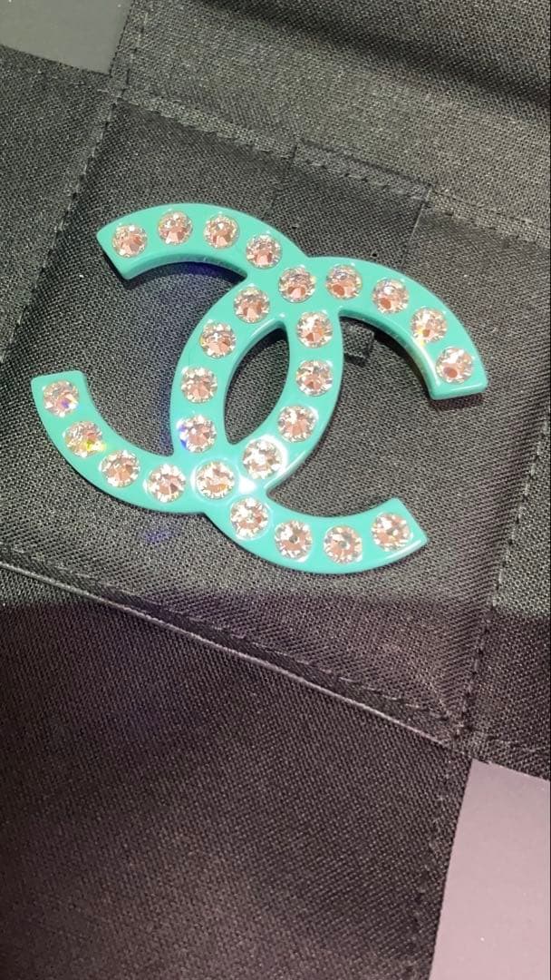 CHANEL ターコイズ ダブルCロゴ ブローチ
