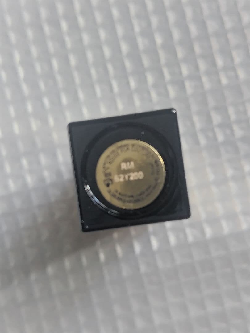 イブサンローラン　リップ　ミニサイズ