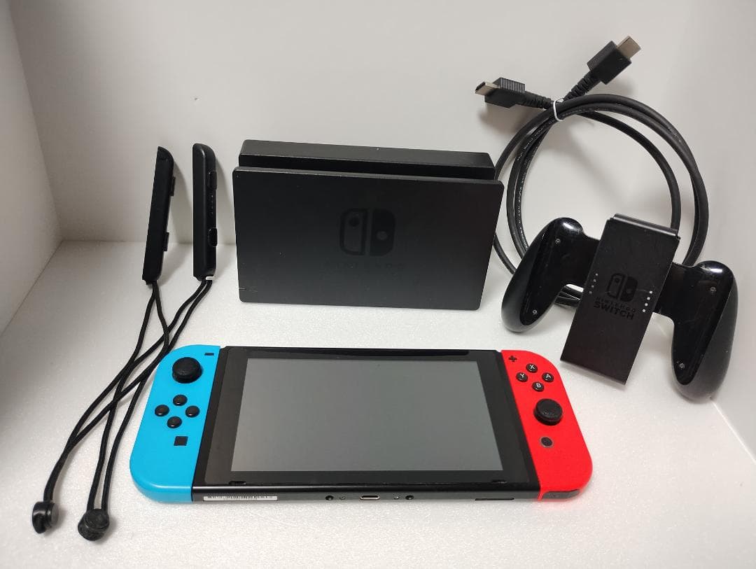 ジャンク品 Nintendo Switch 2021年製 本体