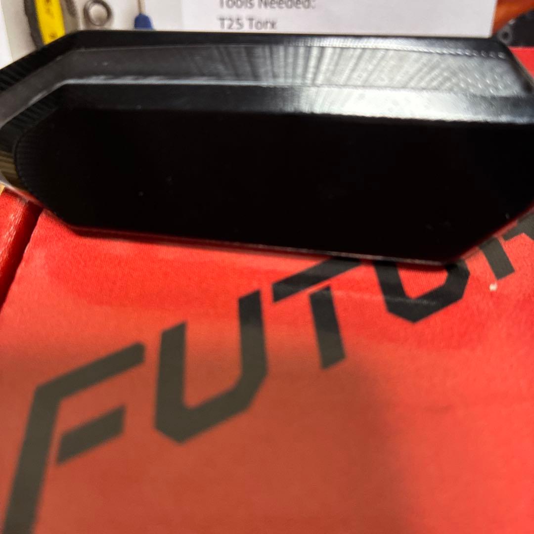 パーツ  FuturisMoto MIRROR BLOCK OFF