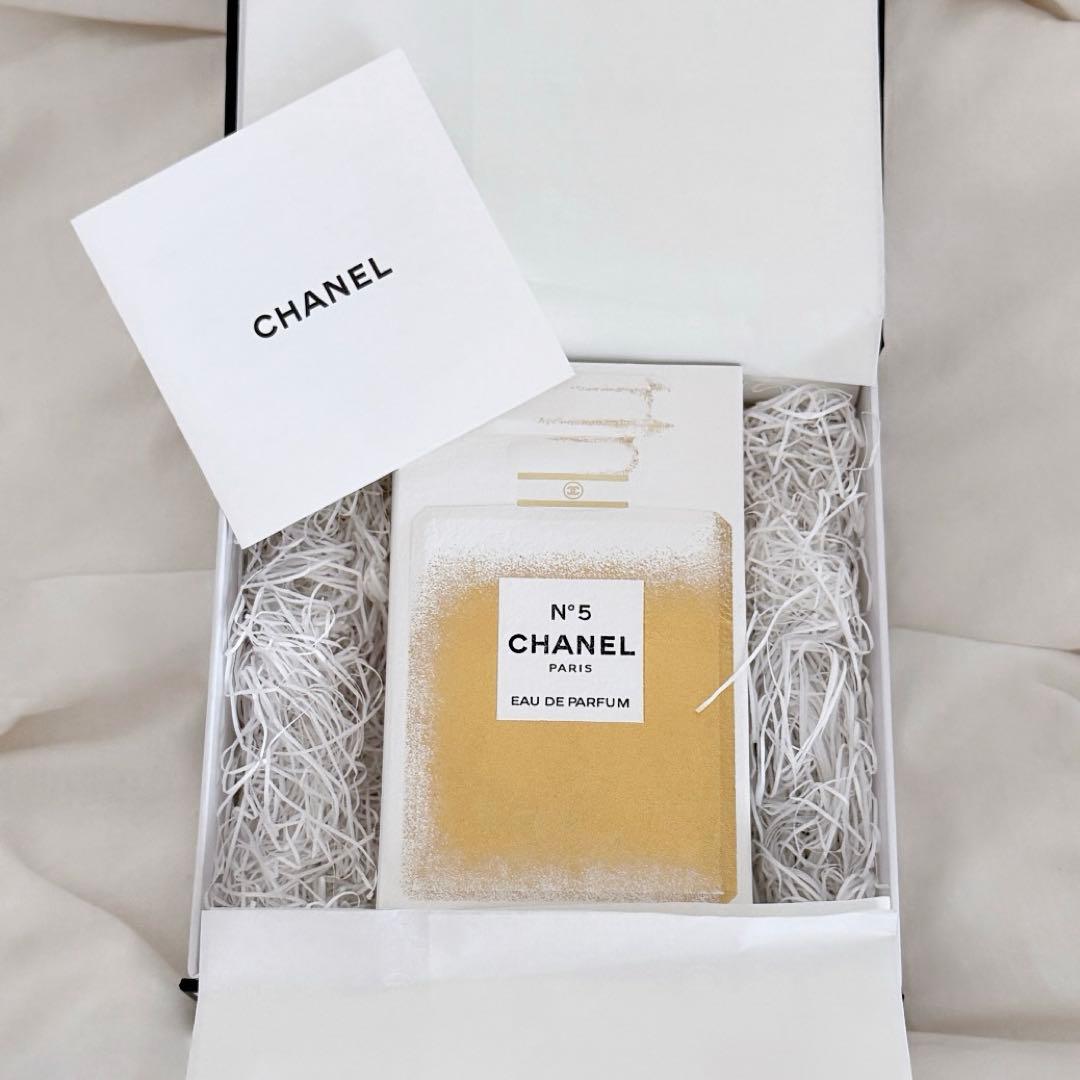 CHANELシャネル No.5 スノウ 100mlオードパルファム