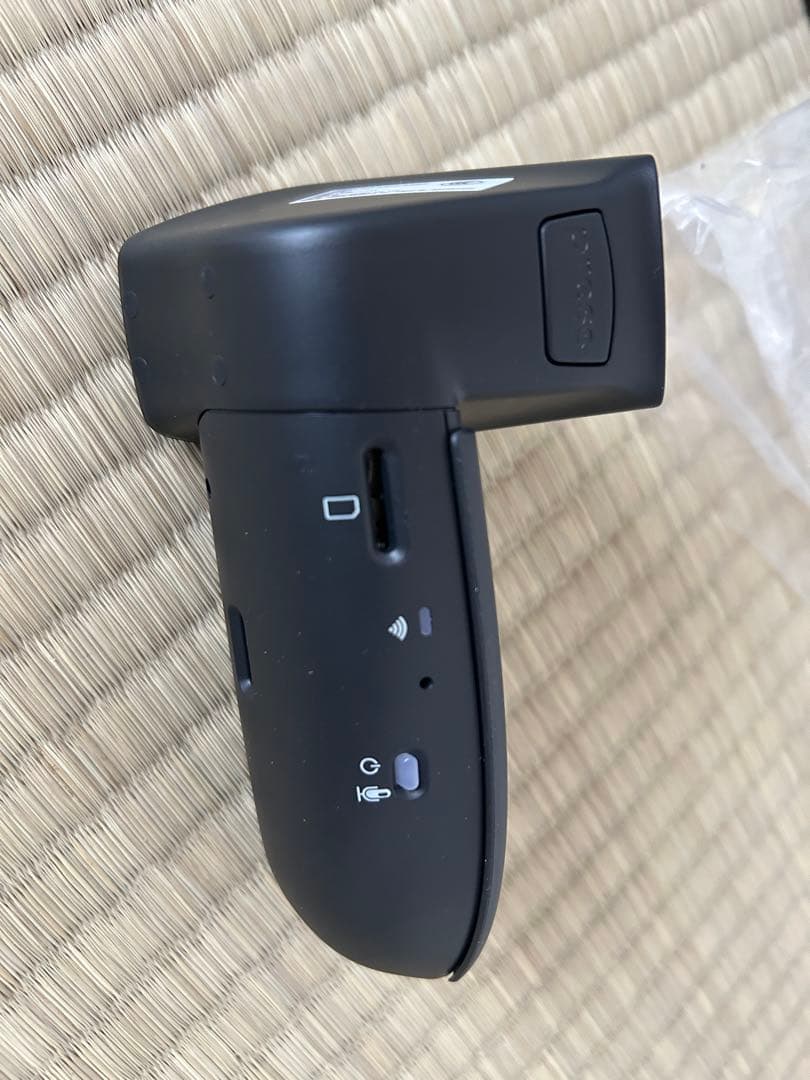 アクセサリー Audi Universal Traffic Recorder 2.0