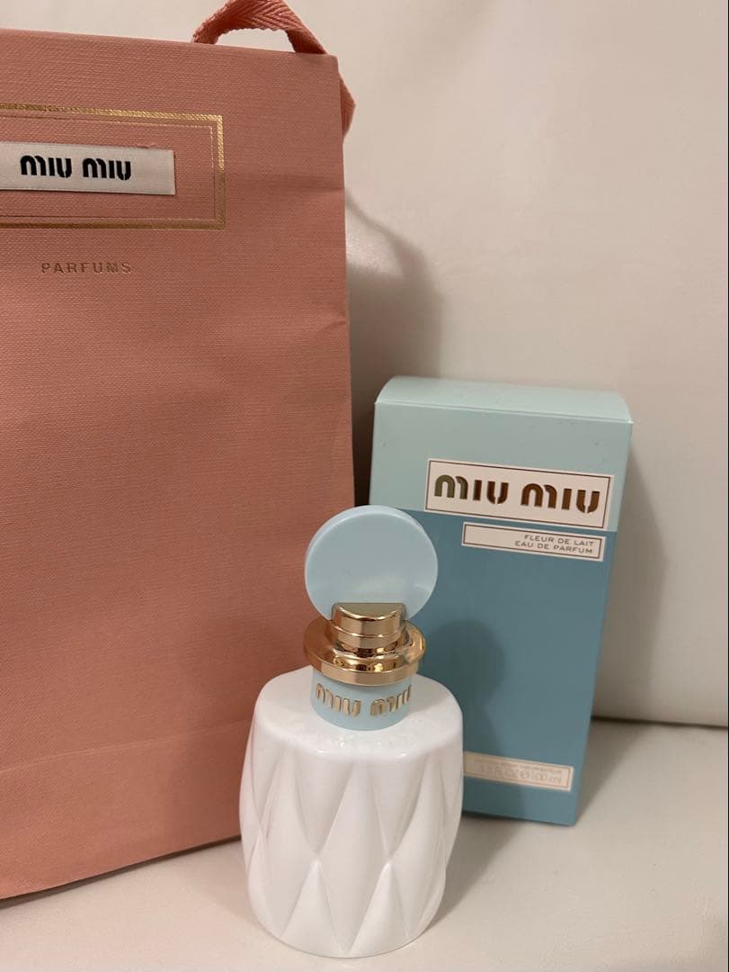 miumiu香水 フルールドゥレオー ドパルファム
