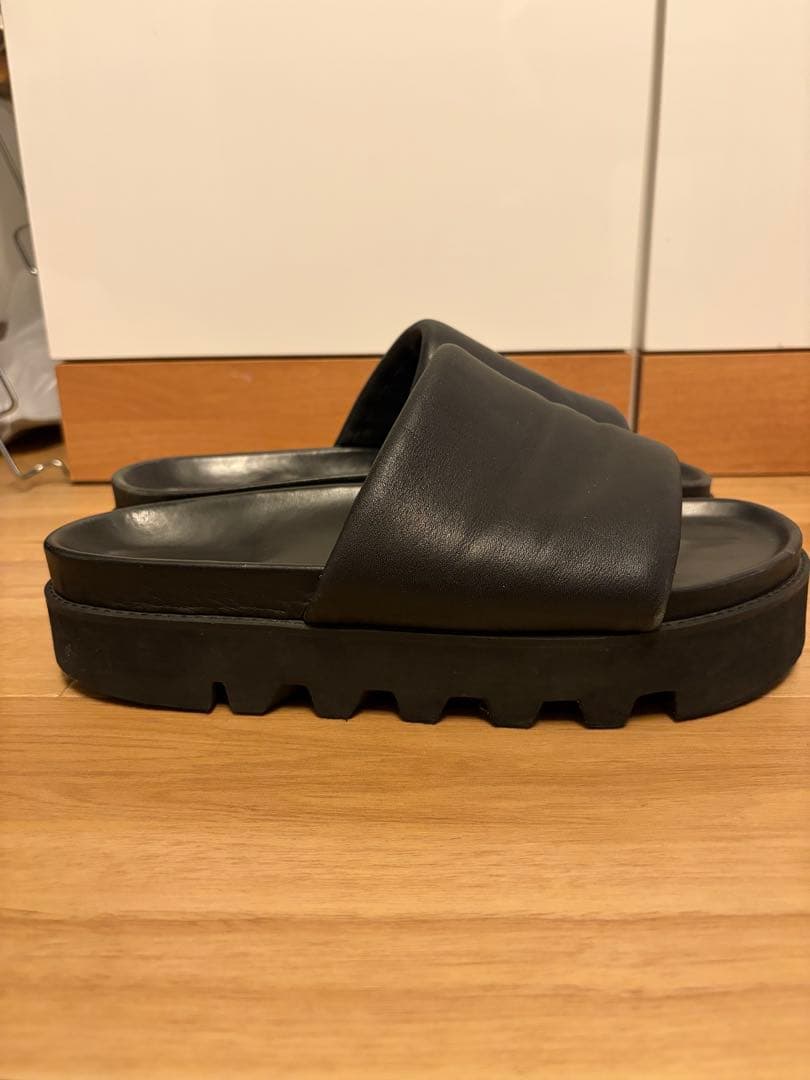 MAISON SPECIAL 東京産タンクソールシャワーサンダル