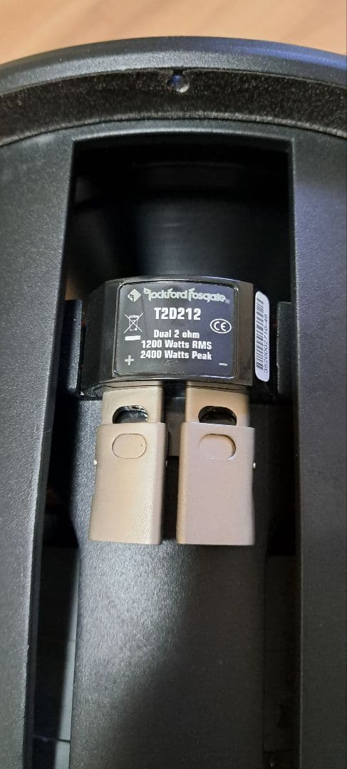 秀*樹様 ロックフォードT2D212　12inchウーファー