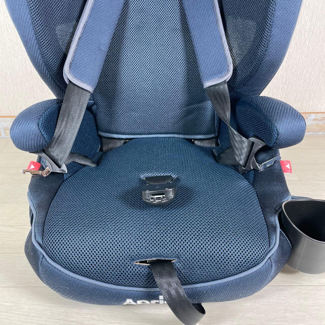 アップリカ エアグルーヴAD ネイビー チャイルドシート　ジュニアシート　air