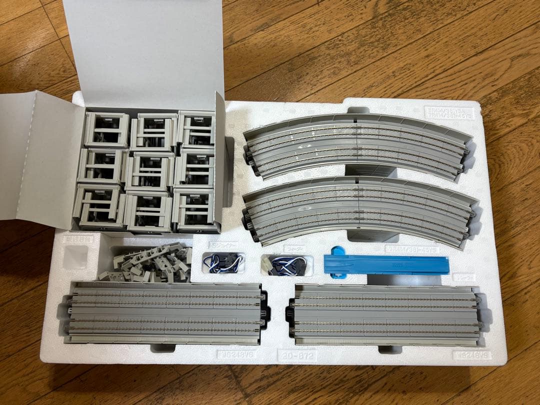 KATO 20-872 複線高架線線路基本セット　V13