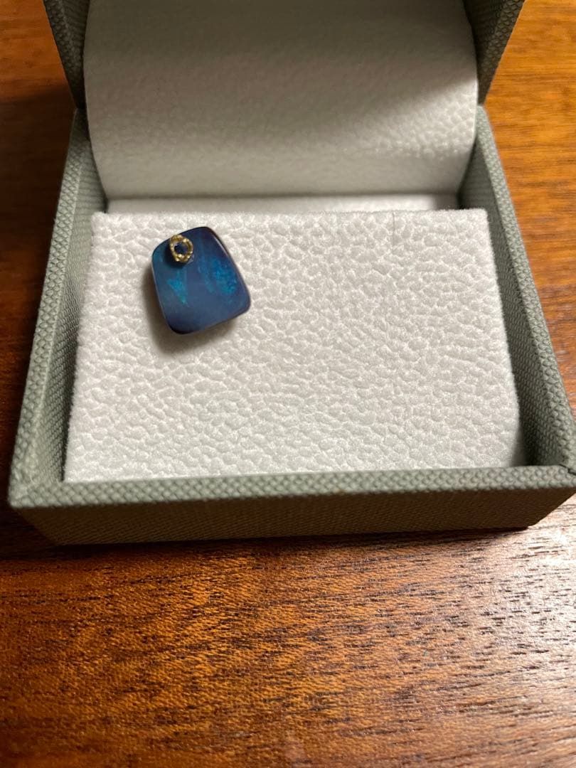 MONAKA jewellery フラットピアス　ボルダーオパール　片耳