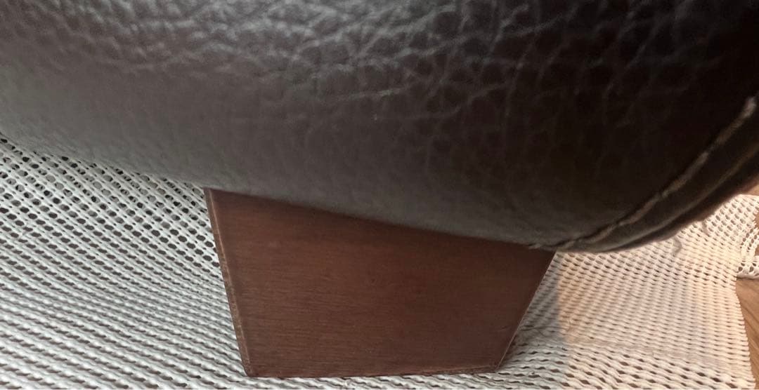 大塚家具ダークブラウン本革二人掛けソファ【美品】