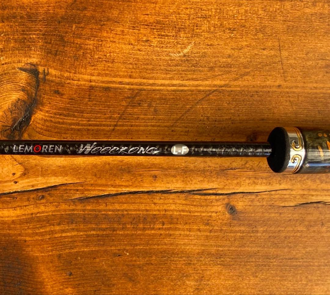 超軽量　カーボンロッド　スピニングロッド　S602L バスロッド　ウッドグリップ