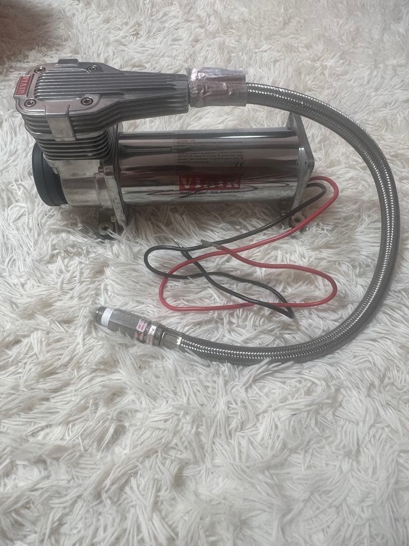 中古品 エアサスVIAIR 485C デュアルパックコンプレッサー