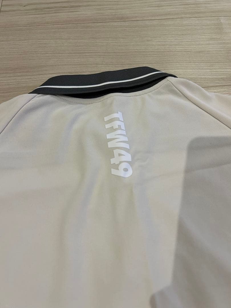 TFW49 レディースシャツ　Mサイズ