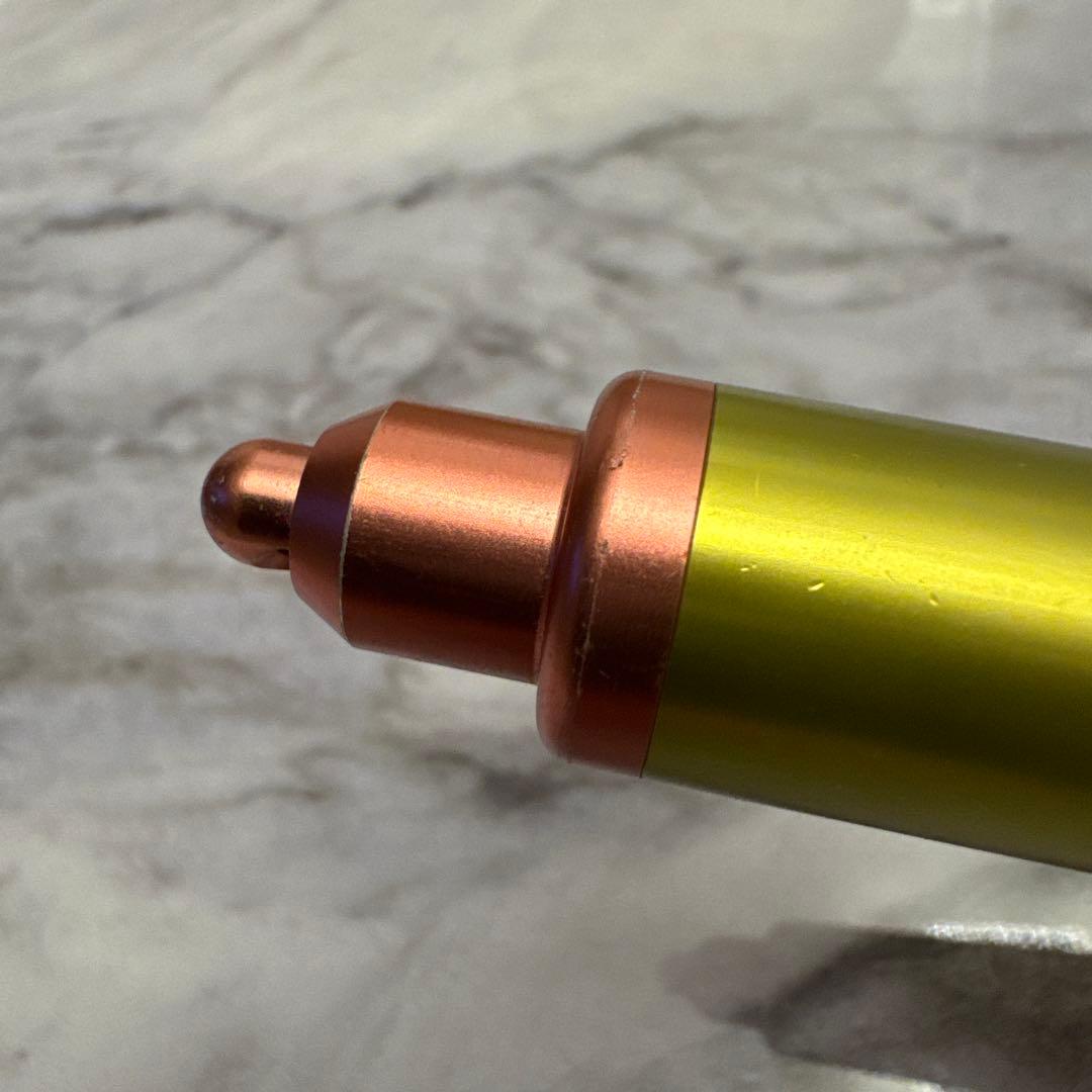 フィオーラ　ペンダント