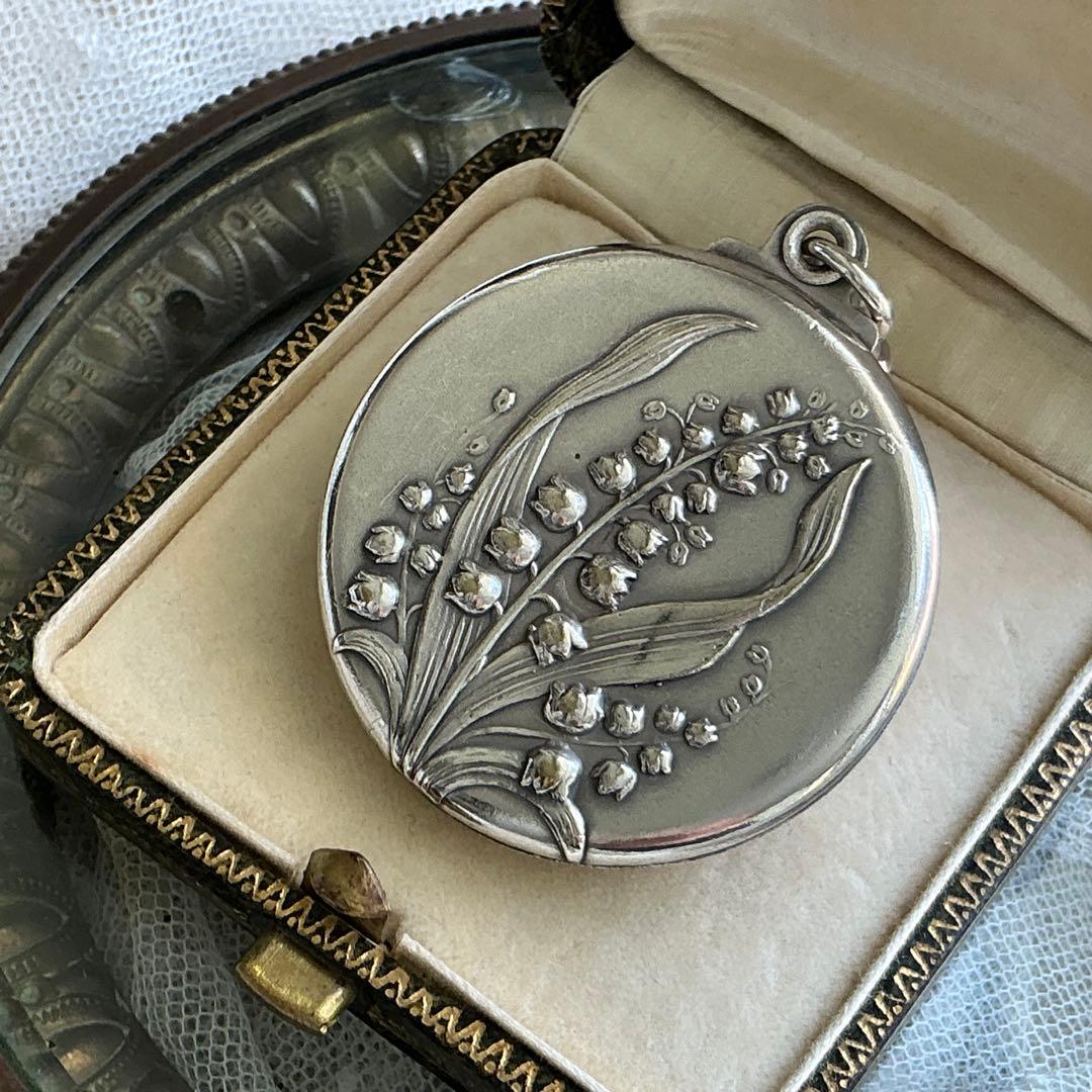 フランスアンティーク　すずらん　ミラー付きペンダントトップ　シャトレーン　鈴蘭