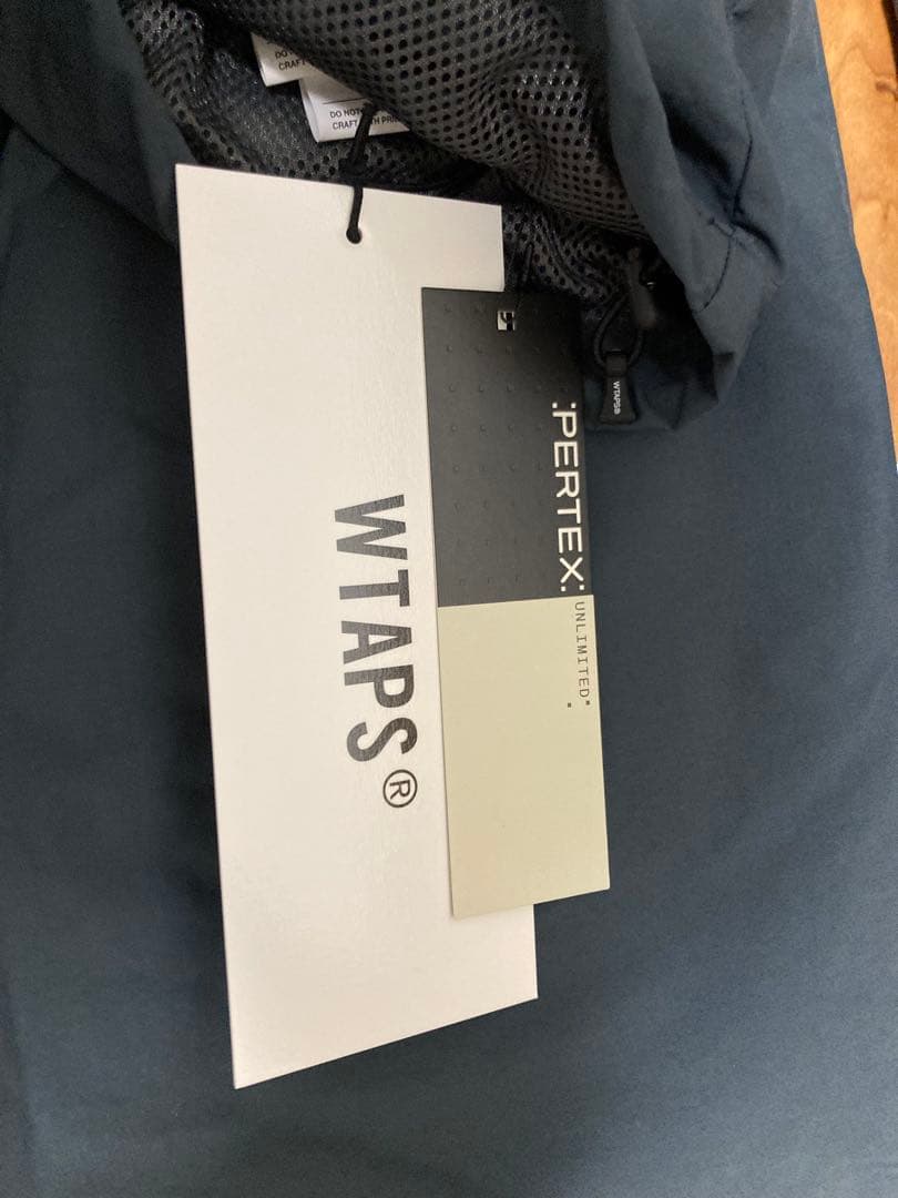 Henrywtaps pertex 上のみ