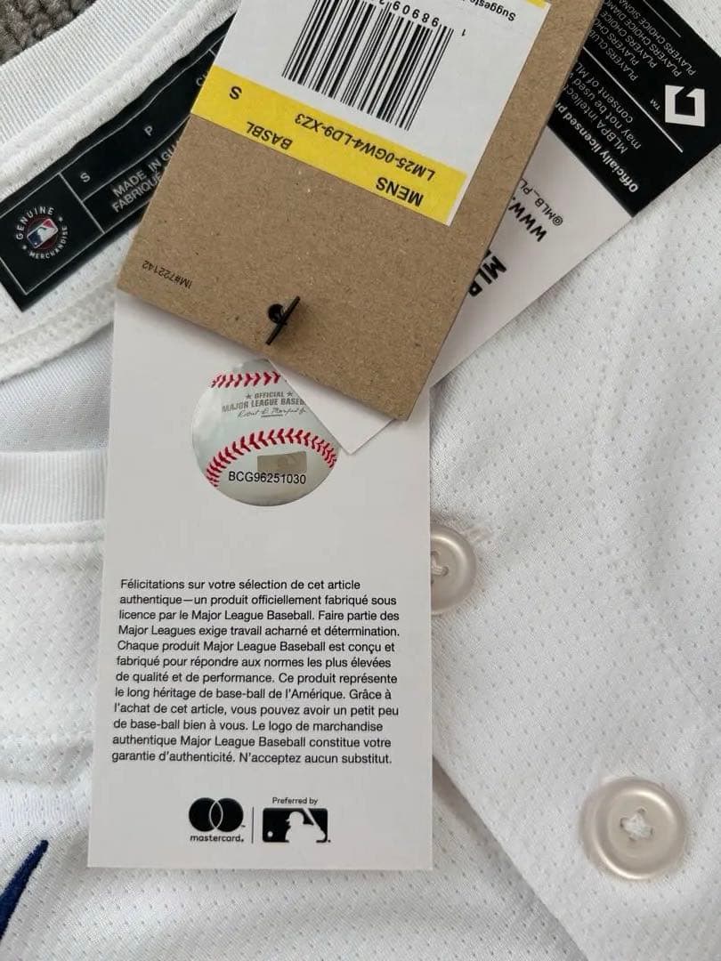 新品 未開封 ドジャース 大谷翔平 17番 ゴールド ユニフォーム メンズ　S