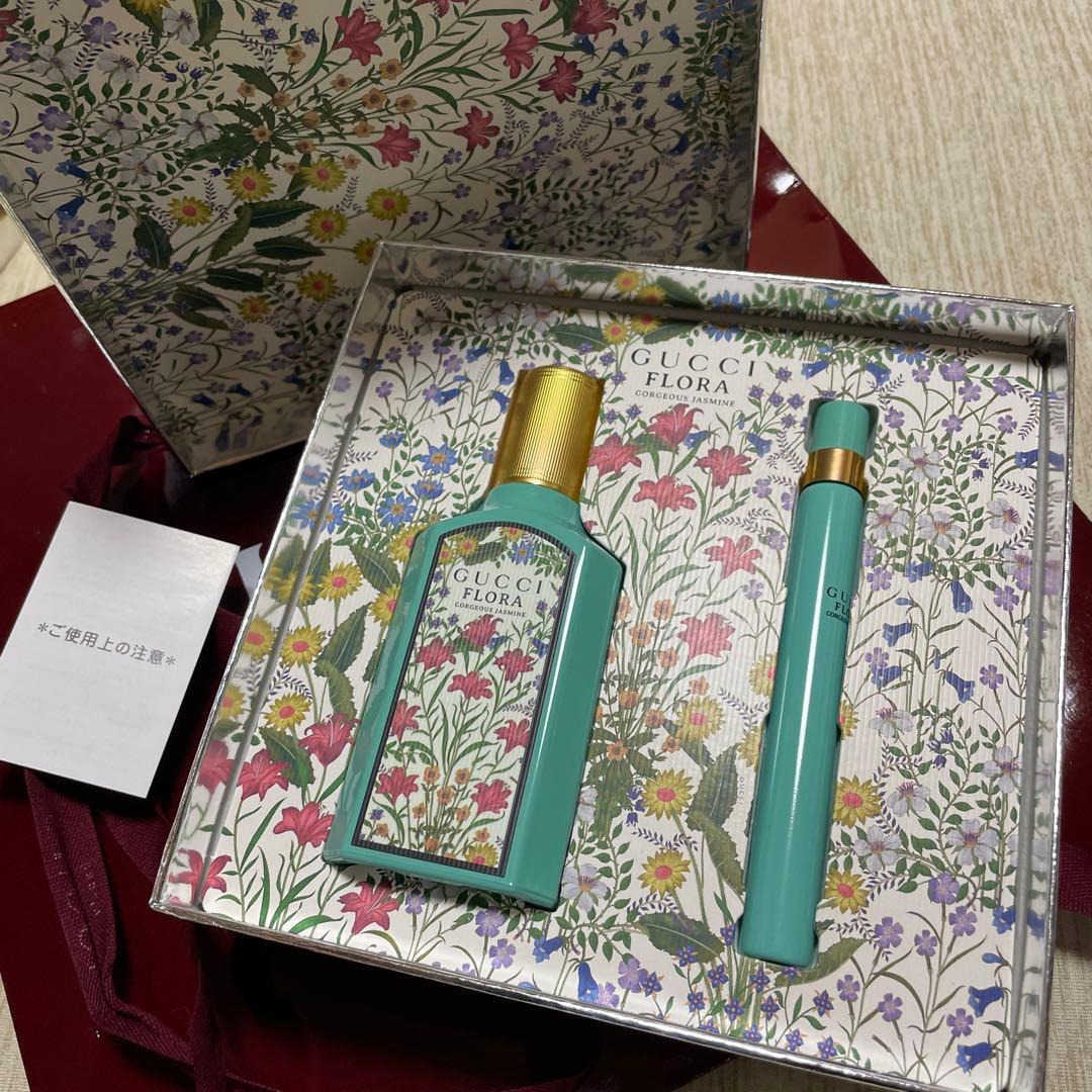 グッチ フローラ ゴージャス ジャスミン　ギフトセット